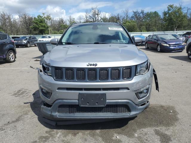 3C4NJDBB7KT682521 - 2019 JEEP COMPASS LATITUDE Күміс фото 5