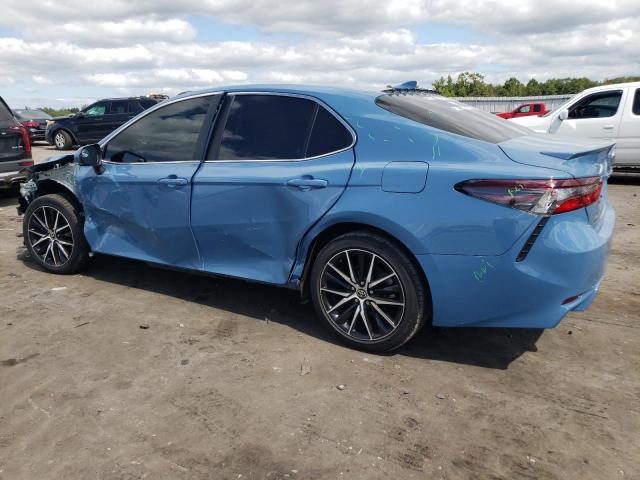 4T1G11AKXPU171600 - 2023 TOYOTA CAMRY SE NIGHT SHADE BLUE photo 2