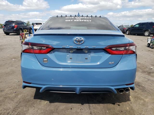 4T1G11AKXPU171600 - 2023 TOYOTA CAMRY SE NIGHT SHADE BLUE photo 6