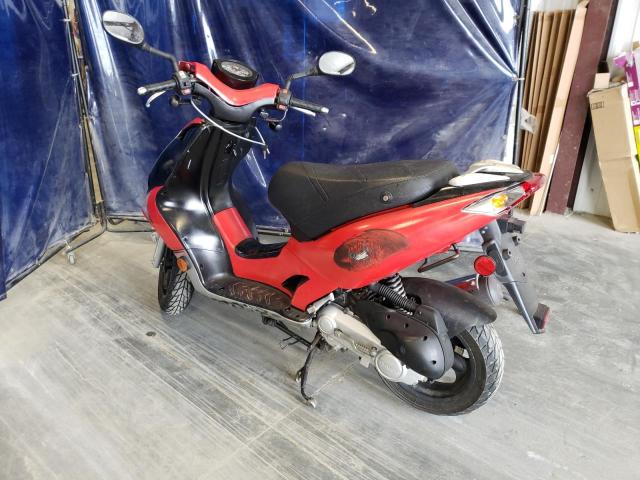 RFBSHAAE728900292 - 2002 KYMCO USA INC SUPER 9 RED photo 3