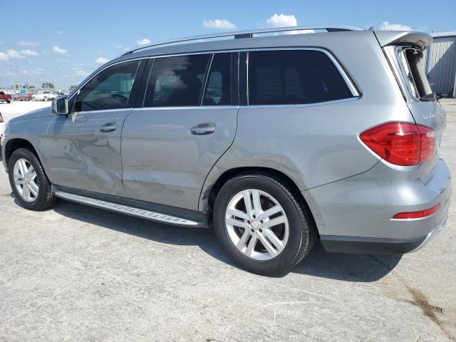4JGDF7CE7EA406838 - 2014 MERCEDES-BENZ GL 450 4MATIC SILVER photo 2