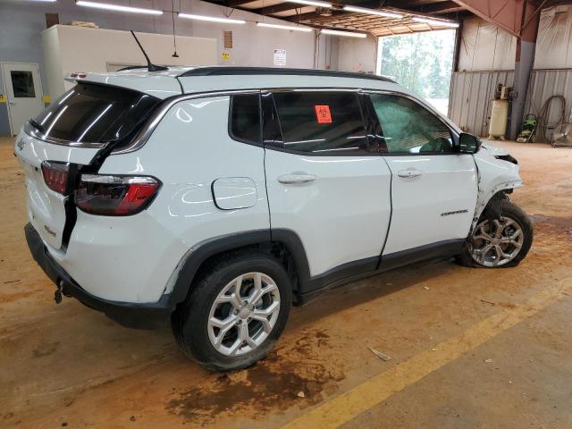 3C4NJDBNXRT154704 - 2024 JEEP COMPASS LATITUDE Ақ фото 3