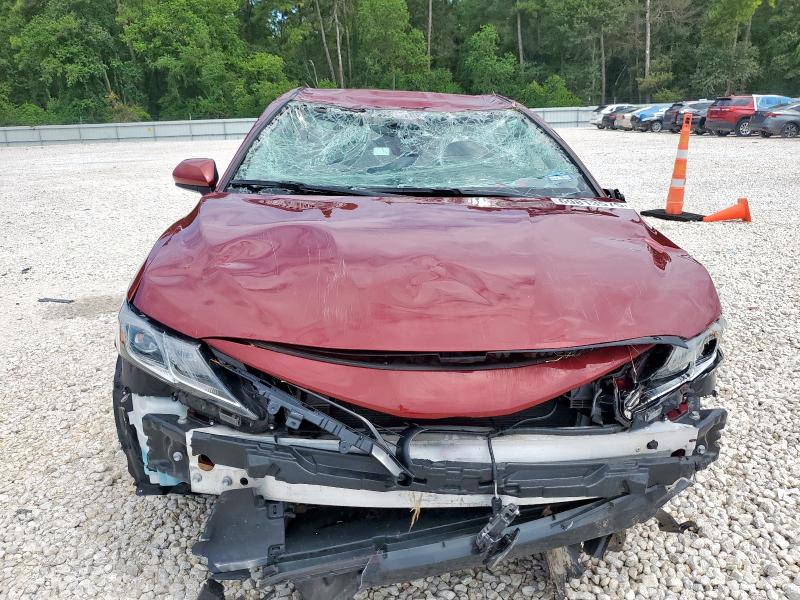 4T1C11AK9NU661537 - 2022 TOYOTA CAMRY LE 红色 照片 5