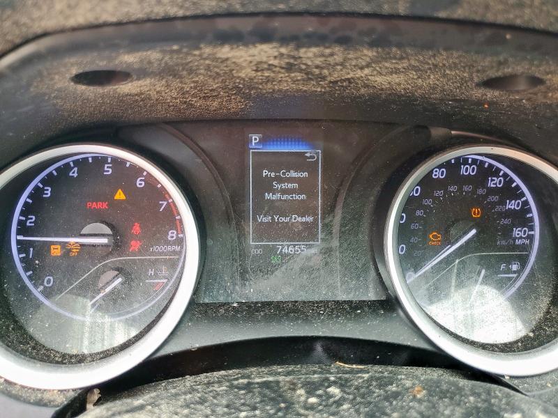 4T1C11AK9NU661537 - 2022 TOYOTA CAMRY LE 红色 照片 9