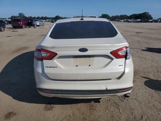 1FA6P0H74E5398045 - 2014 FORD FUSION SE WHITE photo 6