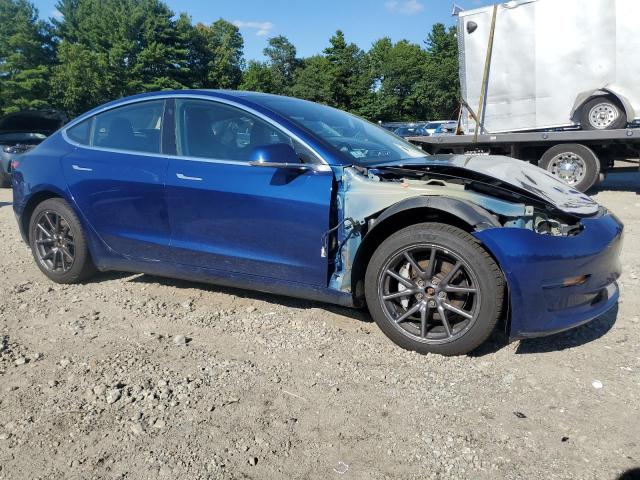 5YJ3E1EBXJF151011 - 2018 TESLA MODEL 3 BLUE photo 4