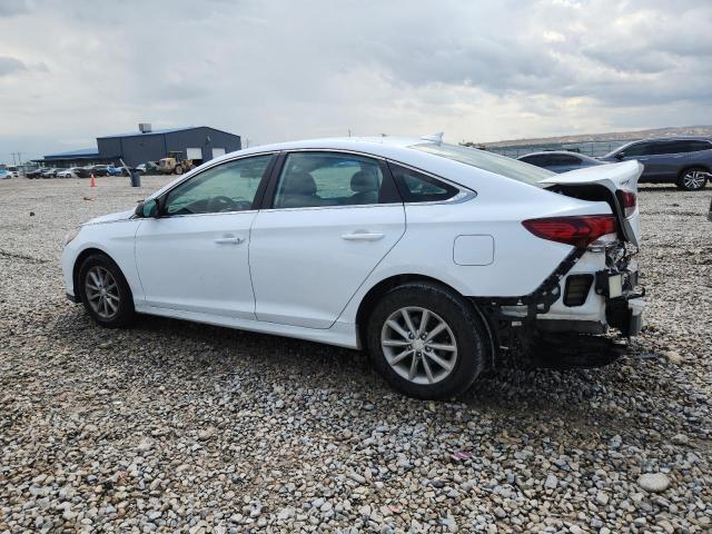 5NPE24AF0KH791016 - 2019 HYUNDAI SONATA SE Weiß Foto 2