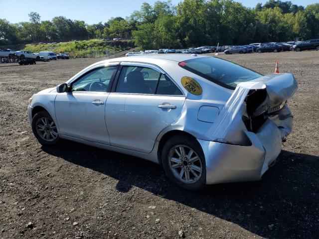 4T1BF3EK4BU142653 - 2011 TOYOTA CAMRY BASE SILVER photo 2
