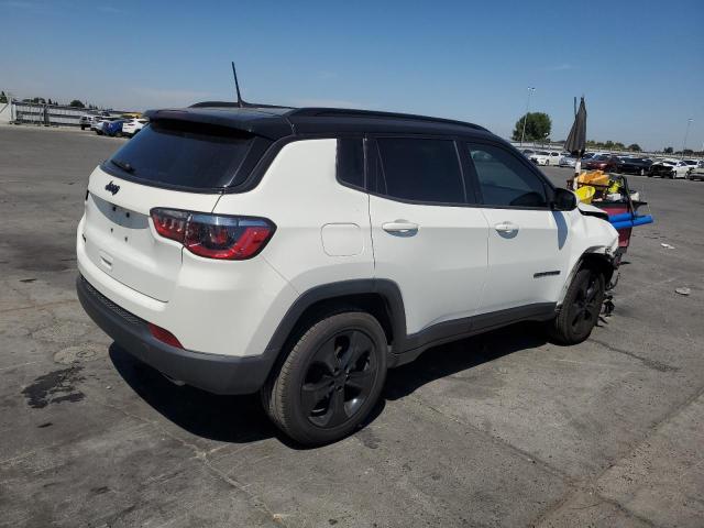 3C4NJDBB6MT508734 - 2021 JEEP COMPASS LATITUDE Weiß Foto 3