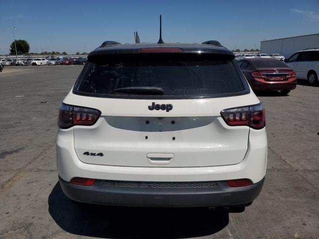 3C4NJDBB6MT508734 - 2021 JEEP COMPASS LATITUDE Weiß Foto 6