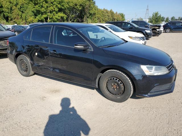 3VW2K7AJ2FM427685 - 2015 VOLKSWAGEN JETTA BASE BLACK photo 4
