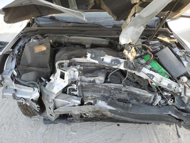 1G11C5SA5GF160969 - 2016 CHEVROLET MALIBU LIM LT 银色 照片 11