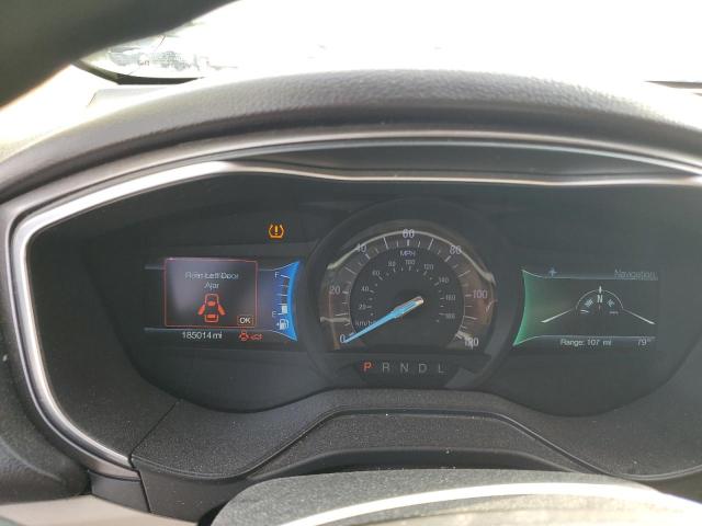 3FA6P0LU4KR205608 - 2019 FORD FUSION SE 白色 照片 9