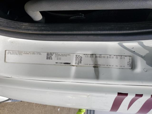 1FUJGLDR2CSBC7438 - 2012 FREIGHTLINER CASCADIA WHITE photo 10