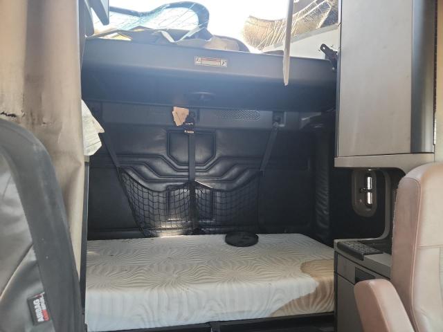 1FUJGLDR2CSBC7438 - 2012 FREIGHTLINER CASCADIA WHITE photo 6