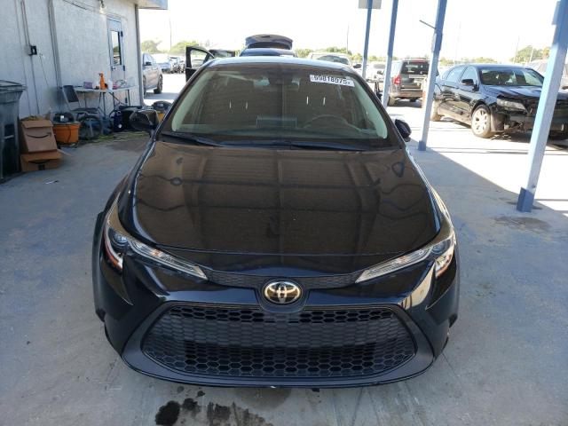 JTDVPMAE9MJ165192 - 2021 TOYOTA COROLLA LE BLACK photo 5