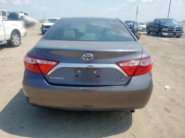 4T1BF1FK3HU662208 - 2017 TOYOTA CAMRY LE GRAY photo 6
