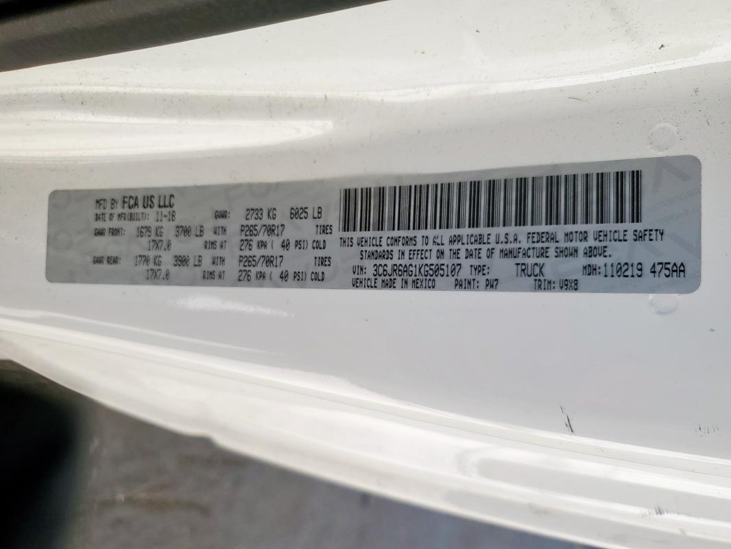 3C6JR6AG1KG505107 - 2019 RAM 1500 CLASSIC TRADESMAN Blanc photo 12