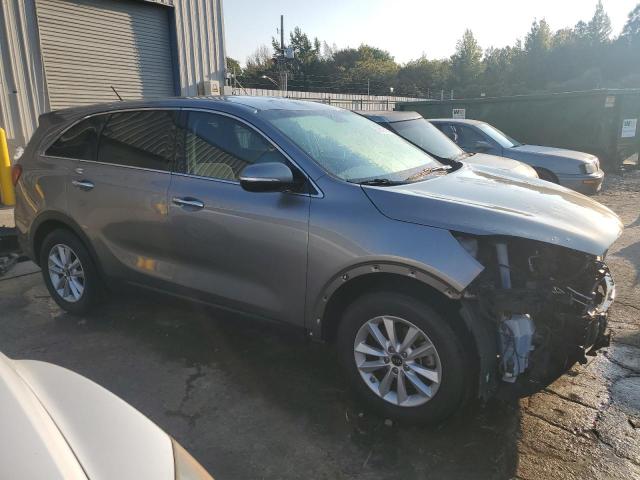 5XYPG4A58KG446583 - 2019 KIA SORENTO LX GRAY photo 4