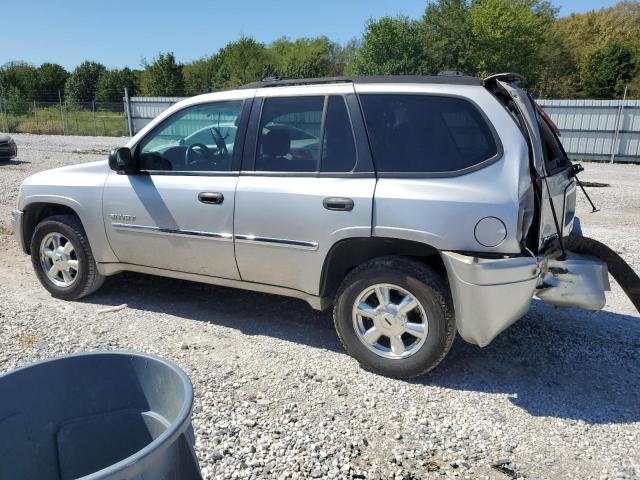 1GKDS13S462185802 - 2006 GMC ENVOY SILVER photo 2