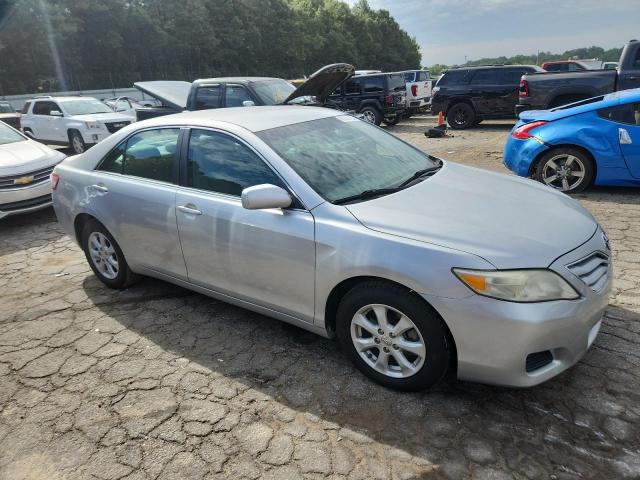 4T1BF3EK5BU610731 - 2011 TOYOTA CAMRY BASE SILVER photo 4