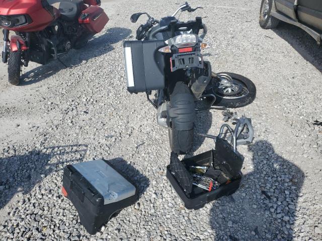 WB10A1103DZ183667 - 2013 BMW R1200 GS SILVER photo 4