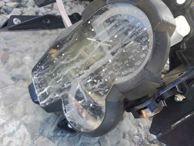 WB10A1103DZ183667 - 2013 BMW R1200 GS SILVER photo 7