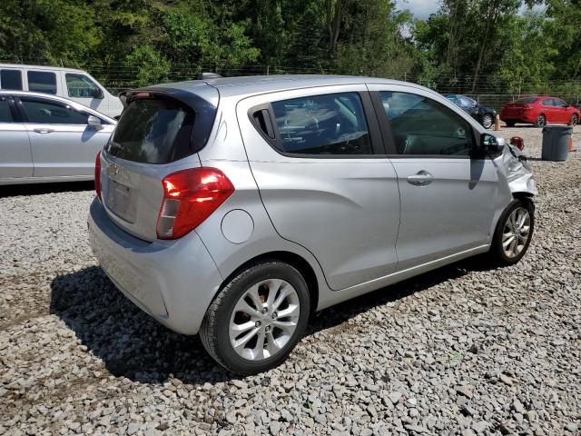 KL8CD6SA3KC759617 - 2019 CHEVROLET SPARK 1LT SILVER photo 3