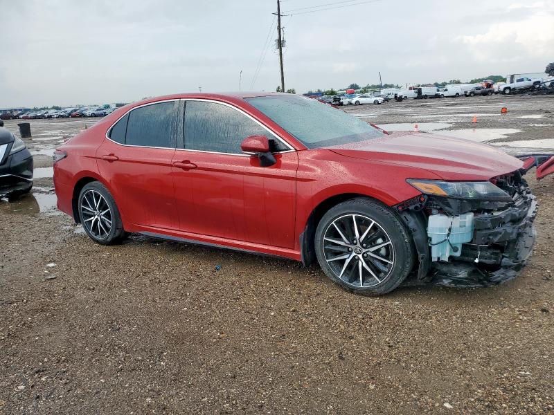 4T1G11AK4PU153562 - 2023 TOYOTA CAMRY SE NIGHT SHADE RED photo 4