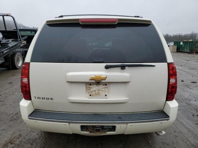 1GNSKCE09DR156527 - 2013 CHEVROLET TAHOE K1500 LTZ WHITE photo 6