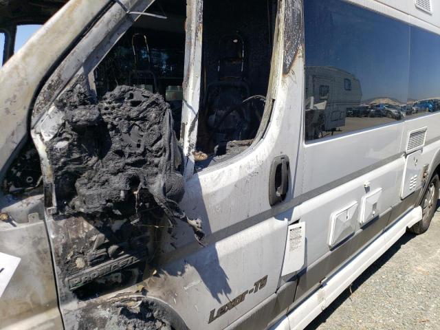 3C6URVJG6FE504947 - 2015 RAM PROMASTER 3500 HIGH 白色 照片 7