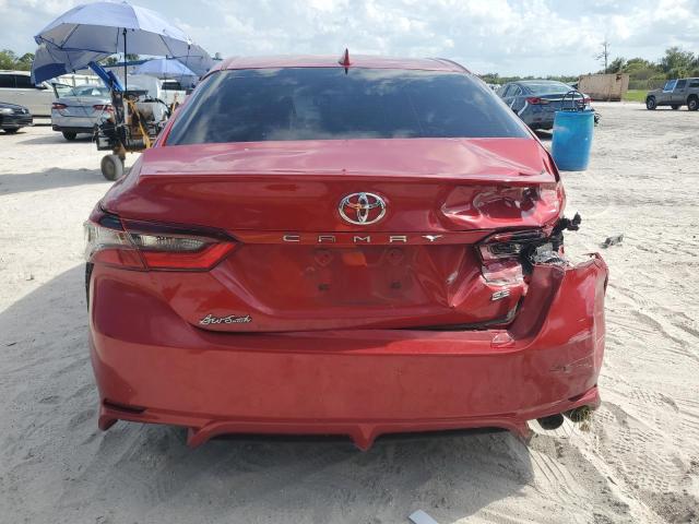 4T1G11AK7PU120197 - 2023 TOYOTA CAMRY SE NIGHT SHADE RED photo 6