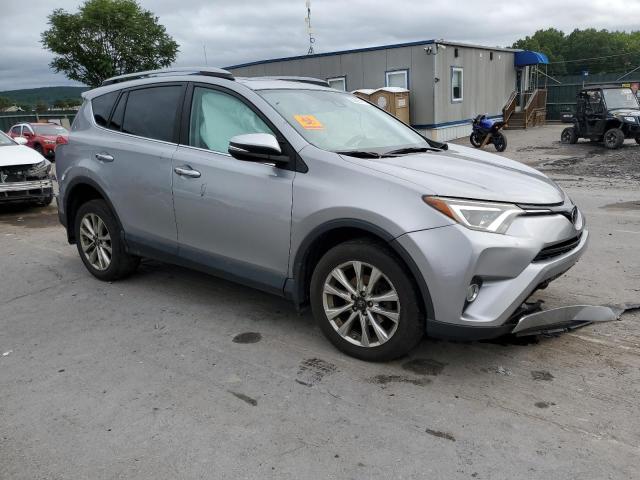 2T3DFREV0JW721702 - 2018 TOYOTA RAV4 LIMITED Silber Foto 4