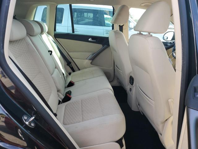 WVGAV75N09W500104 - 2009 VOLKSWAGEN TIGUAN S BLACK photo 10