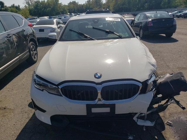 3MW5R7J03L8B08297 - 2020 BMW 330XI WHITE photo 5