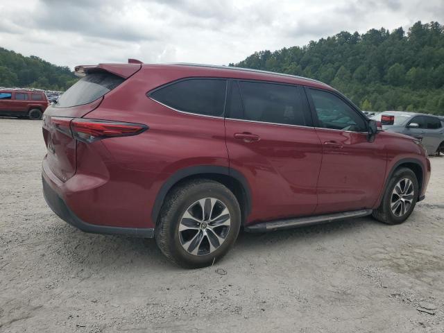 5TDGZRAH9MS529270 - 2021 TOYOTA HIGHLANDER XLE 红色 照片 3