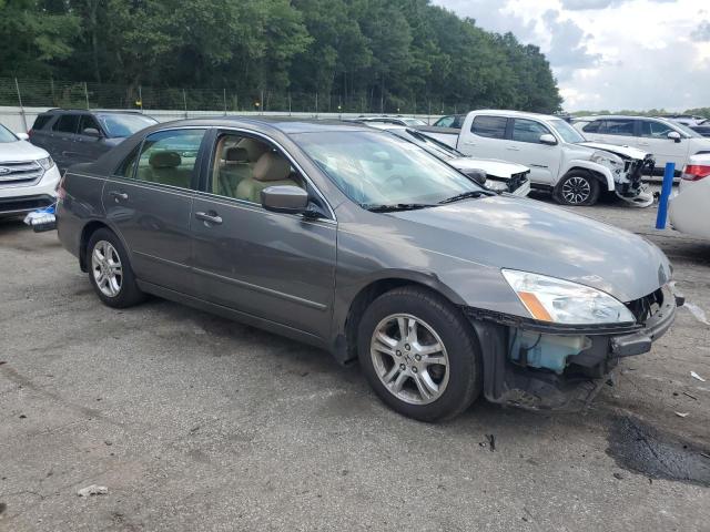 1HGCM56767A024019 - 2007 HONDA ACCORD EX GRAY photo 4