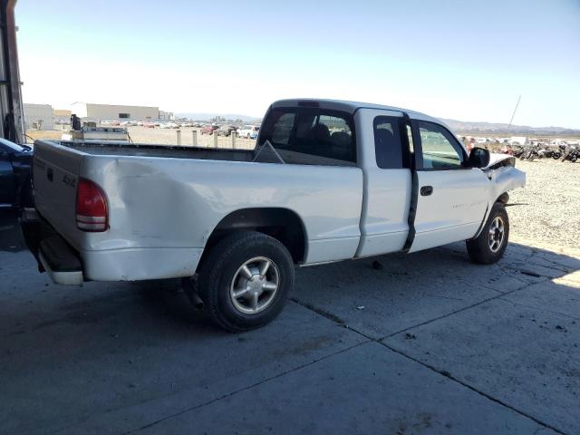 1B7GG23YXVS237890 - 1997 DODGE DAKOTA WHITE photo 3