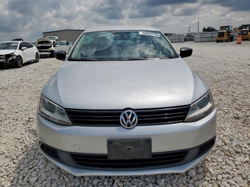 3VW2K7AJ8EM208874 - 2014 VOLKSWAGEN JETTA BASE 银色 照片 5