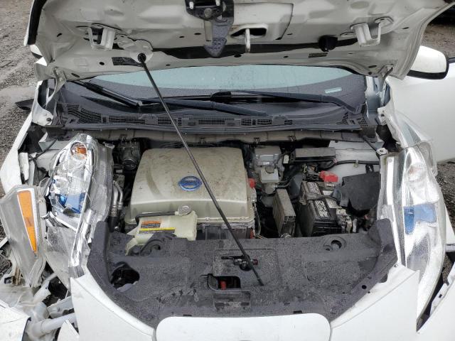 1N4AZ0CP2FC332182 - 2015 NISSAN LEAF S WHITE photo 11