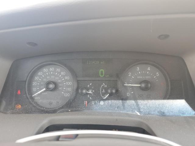 2MEFM75VX8X602749 - 2008 MERCURY GRAND MARQUIS LS SILVER photo 9