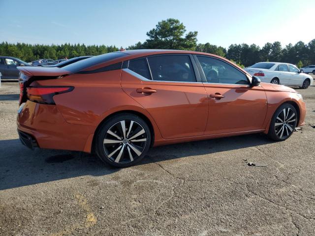 1N4AL4CV6MN346689 - 2021 NISSAN ALTIMA SR 橙色 照片 3