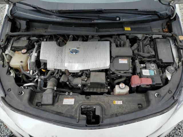 JTDKARFP7J3076538 - 2018 TOYOTA PRIUS PRIM თეთრი ფოტო 11