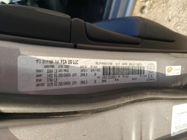 1C4RJFJT9JC256413 - 2018 JEEP GRAND CHER SUMMIT ვერცხლისფერი ფოტო 13