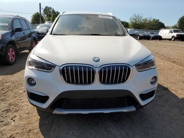 WBXHT3C30H5F79951 - 2017 BMW X1 XDRIVE28I WHITE photo 5