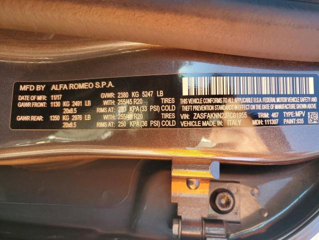 ZASFAKNN2J7C01955 - 2018 ALFA ROMEO STELVIO TI SPORT GRAY photo 14