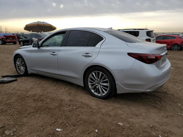 JN1EV7AP0JM592086 - 2018 INFINITI Q50 LUXE SILVER photo 2