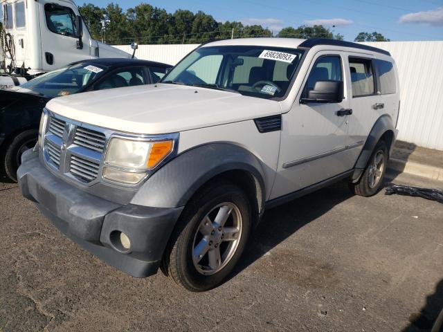 1D8GU28KX7W714781 - 2007 DODGE NITRO SXT WHITE photo 1