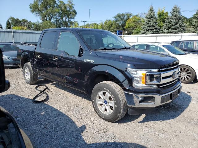 1FTEW1EP1JFC21685 - 2018 FORD F150 SUPERCREW BLACK photo 4