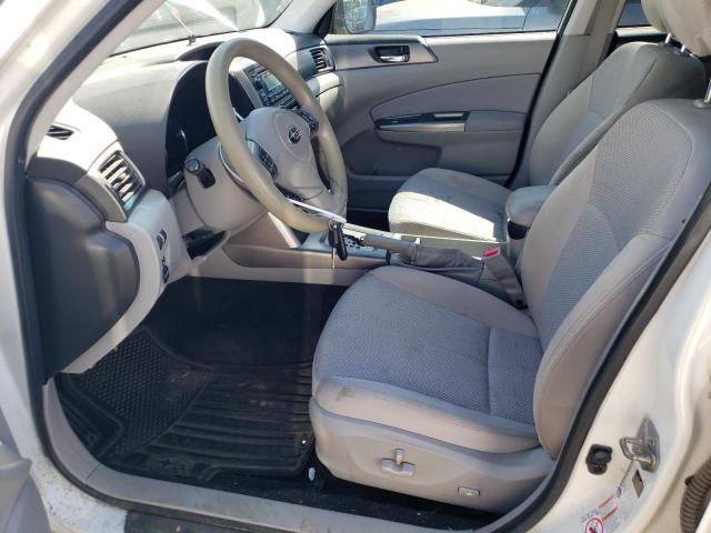 JF2SHADC5DH423502 - 2013 SUBARU FORESTER 2.5X PREMIUM WHITE photo 7